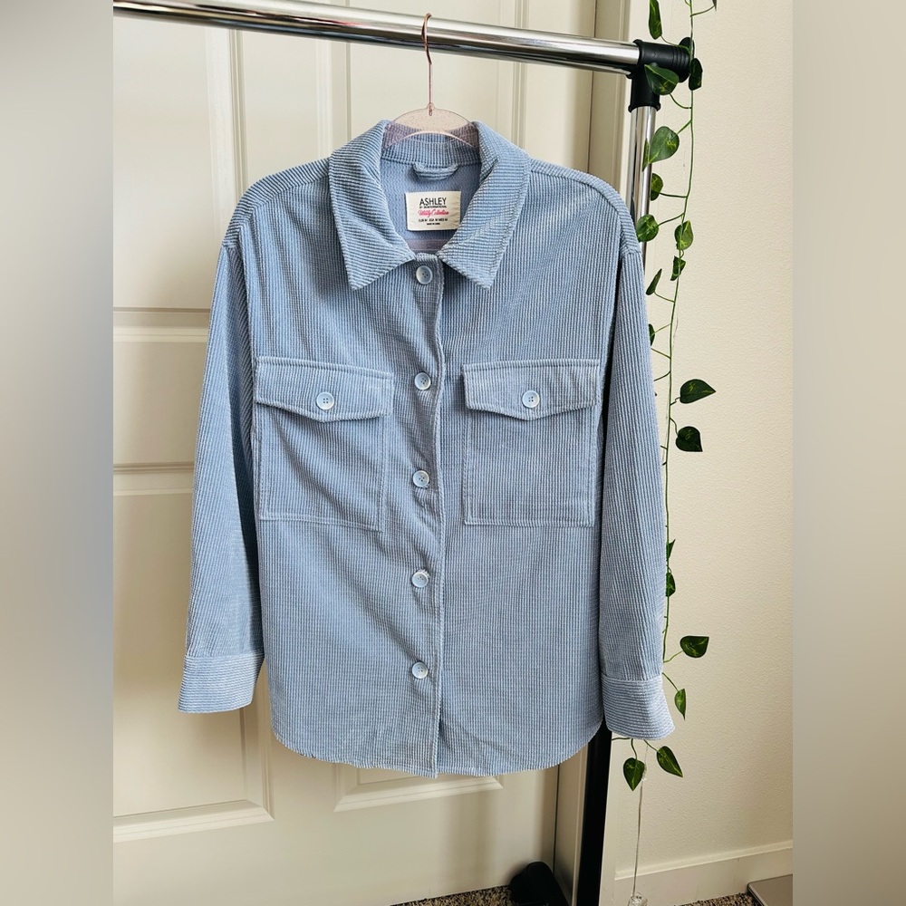 Blue corduroy button-up shirt Ashley